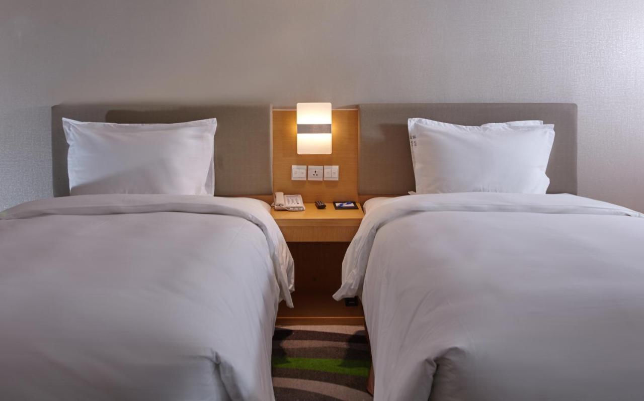 Holiday Inn Express Tangshan Downtown By Ihg Dış mekan fotoğraf