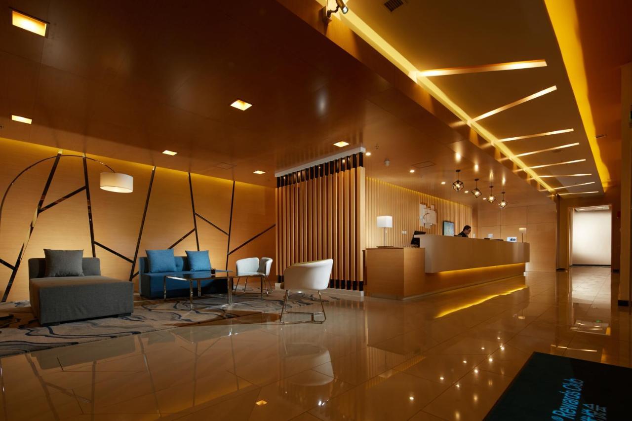 Holiday Inn Express Tangshan Downtown By Ihg Dış mekan fotoğraf
