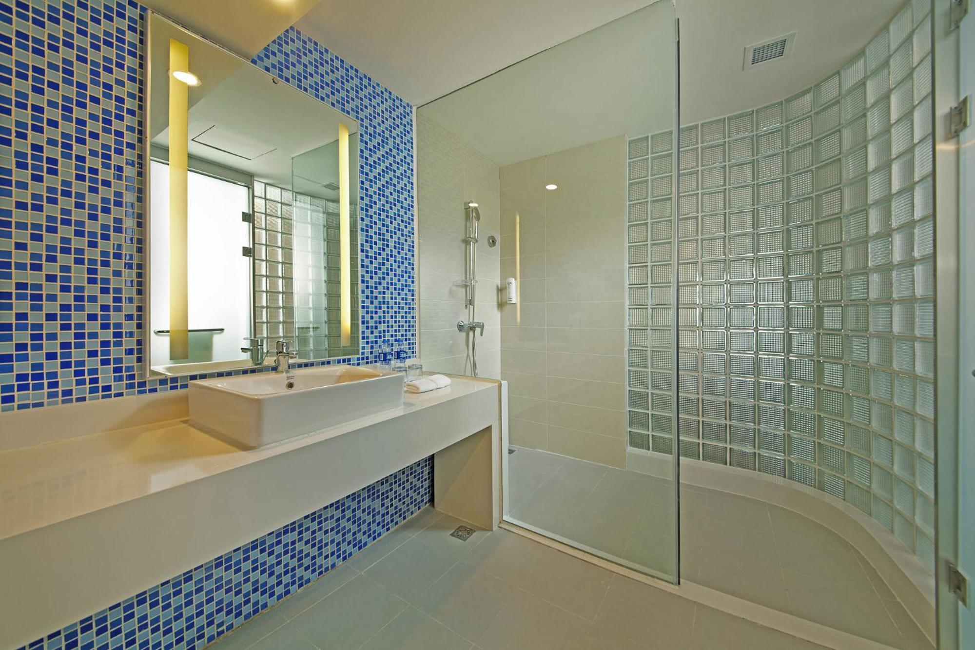 Holiday Inn Express Tangshan Downtown By Ihg Dış mekan fotoğraf